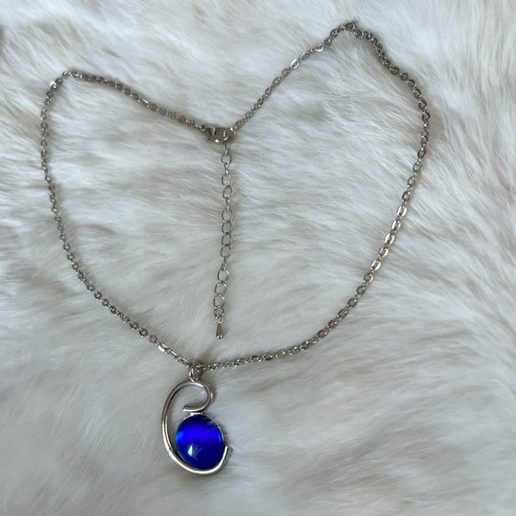 BEautiful Blue Glass Bead Pendant Necklace Silver Tone Adjustable 10829 - Picture 6 of 8